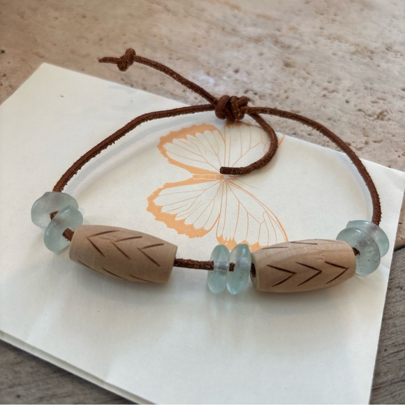 HANDMADE BRACELET LEATHER CORD WOOD DOWS 6 ROUND STONES - Picture 3 of 8